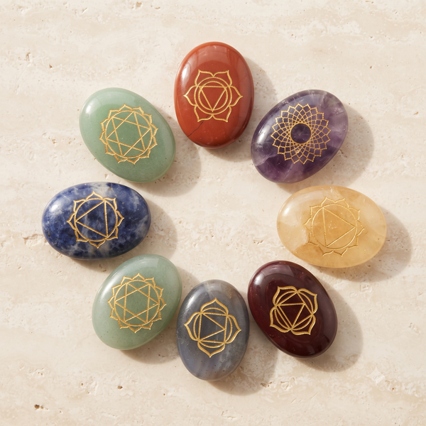 7 Chakra Reiki Healing Crystal Set – 7 Engraved Chakra Stones